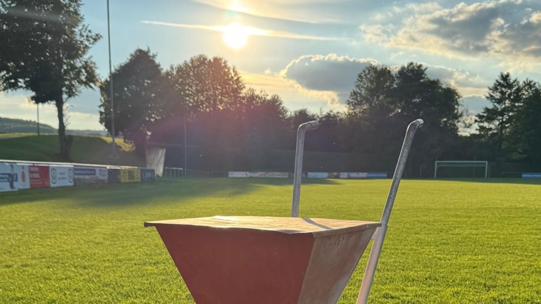 Nassmarkierwagen - Abstreuwagen