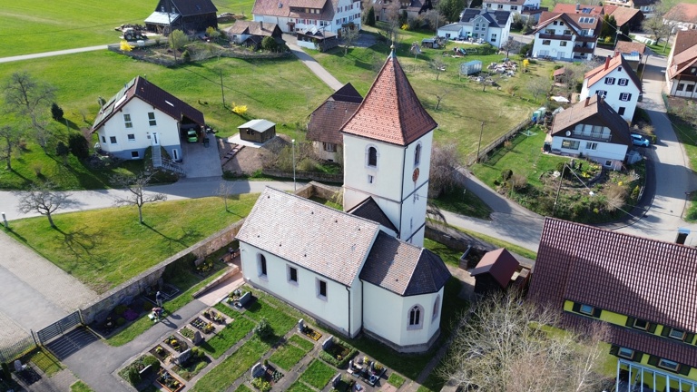 Neues Kirchendach Igelsberg