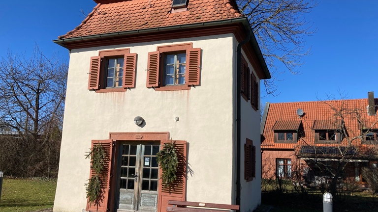 Renovierung Bücherei-Pavillon in Wiesenfeld