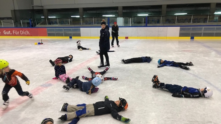 Neue Kufen für die Eisflitzer des EV Dresden