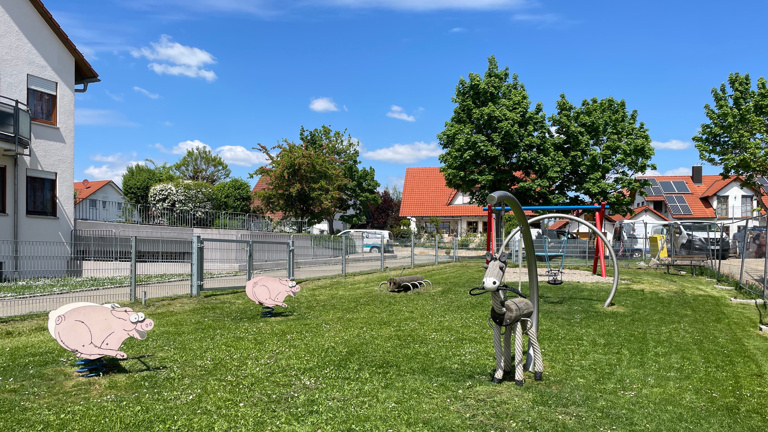 Sonnensegel für unsere Spielplätze in Eutingen im Gäu!