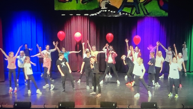 „Move It“ ein Tanz- und Musikprojekt der Montessori Schule Starnberg