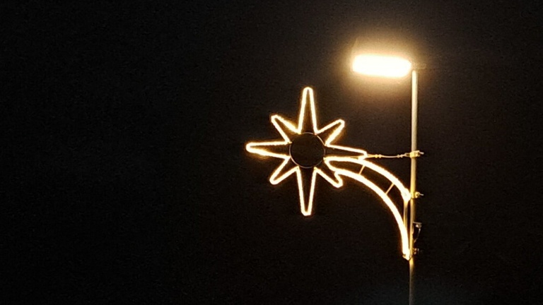 Weihnachtliche Beleuchtung für Lipperode