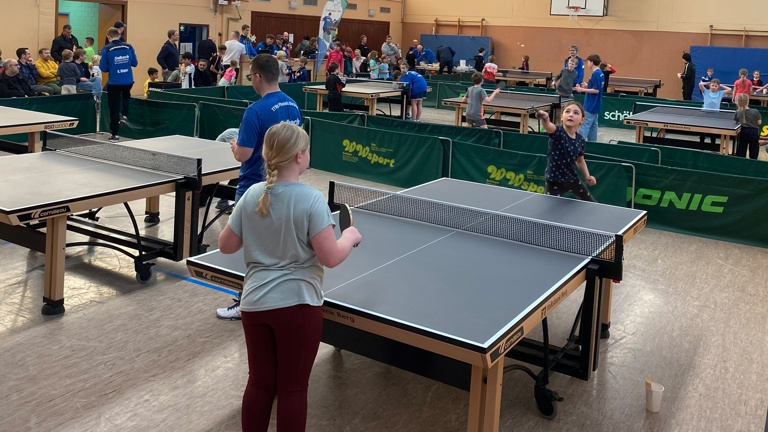 Phoenix Biesfeld neue Teambekleidung