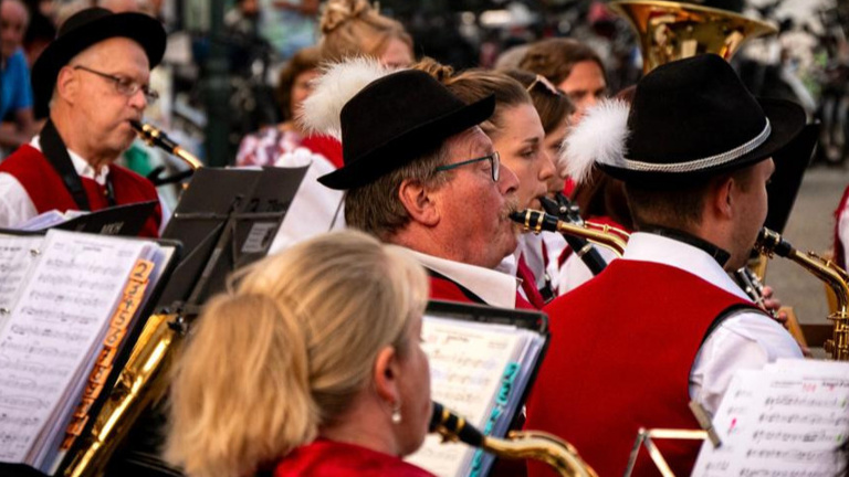 Erneuerung und Ergänzung der Trachten Musikkapelle Hawangen e.V.