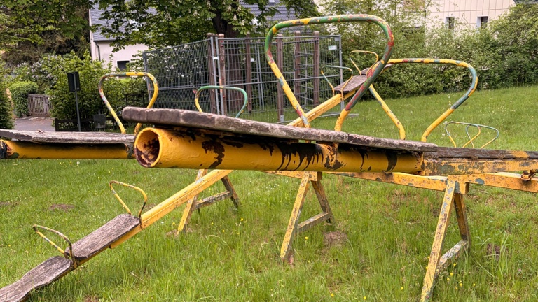 Sanierung Kinderspielplatz Bug