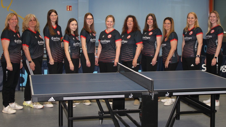 Tischtennis-Tische für die Damen des TTC Oberbrechen
