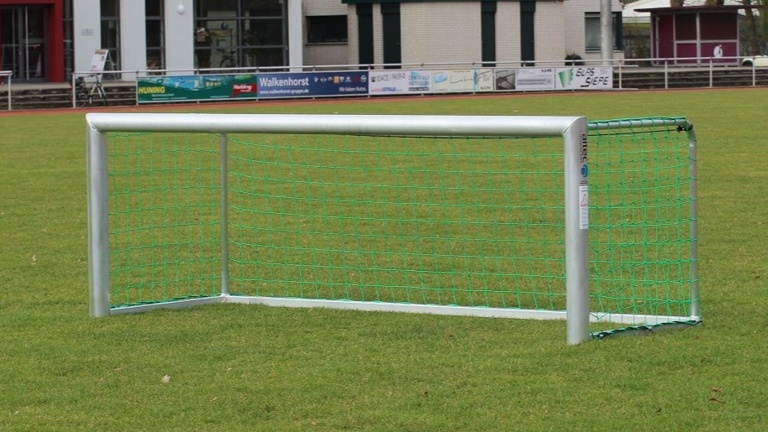 Fußballtore für die Walking Football Abteilung des SV Stauf 1980 e.V